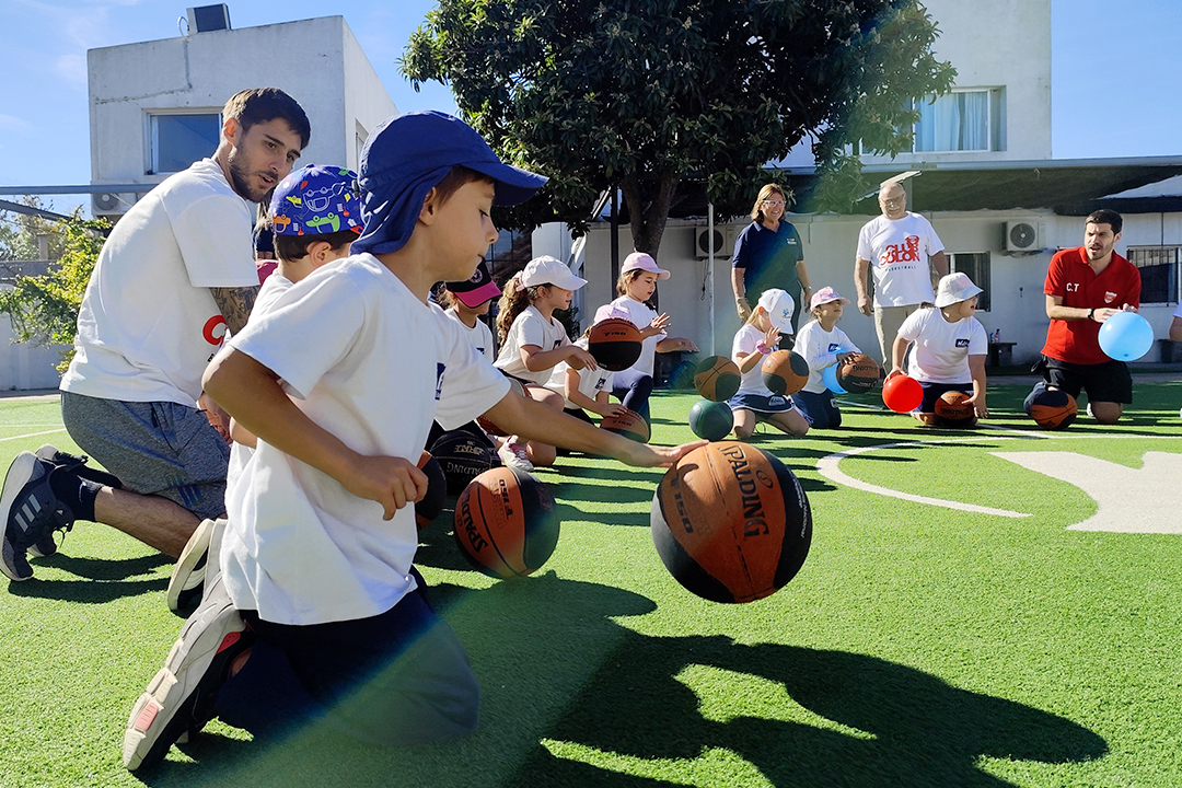 Colón BBC continúa impulsando el proyecto “Basketball en las Escuelas”